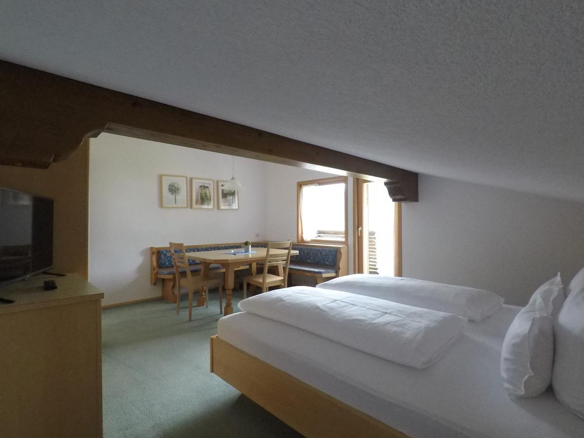 Ferienhaus Bergland Bizau Exteriör bild