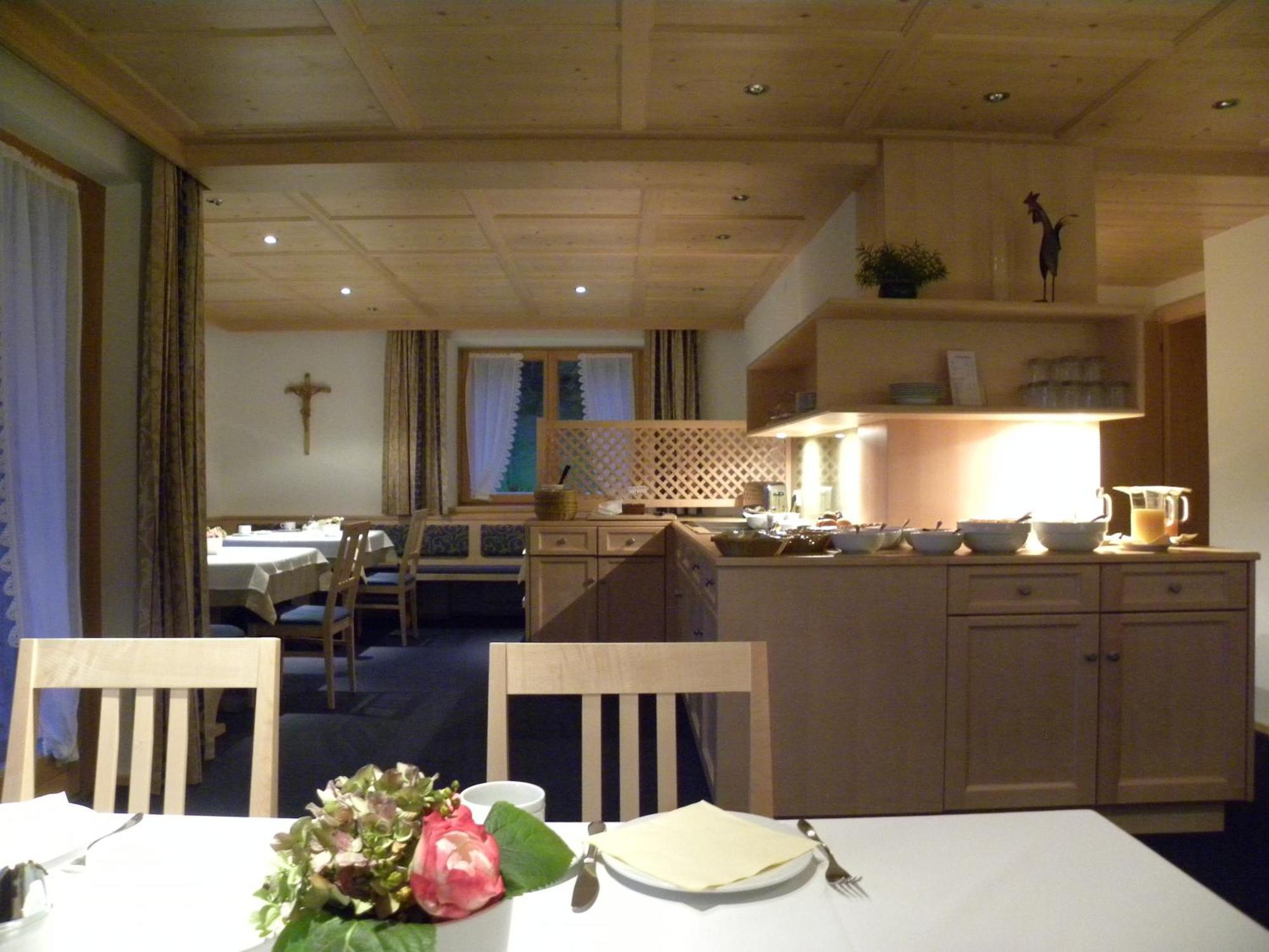 Ferienhaus Bergland Bizau Exteriör bild